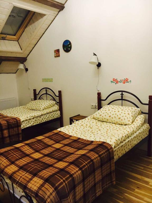 Sadibe Oberig Hotel Skhidnytsia Exterior photo